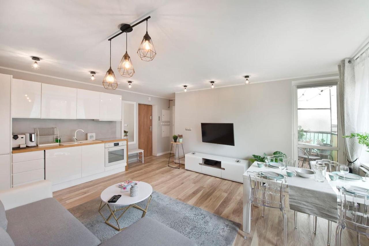 Stay Hip In Vibrant Centrally Located Apartment In Old Town Gdansk Luaran gambar