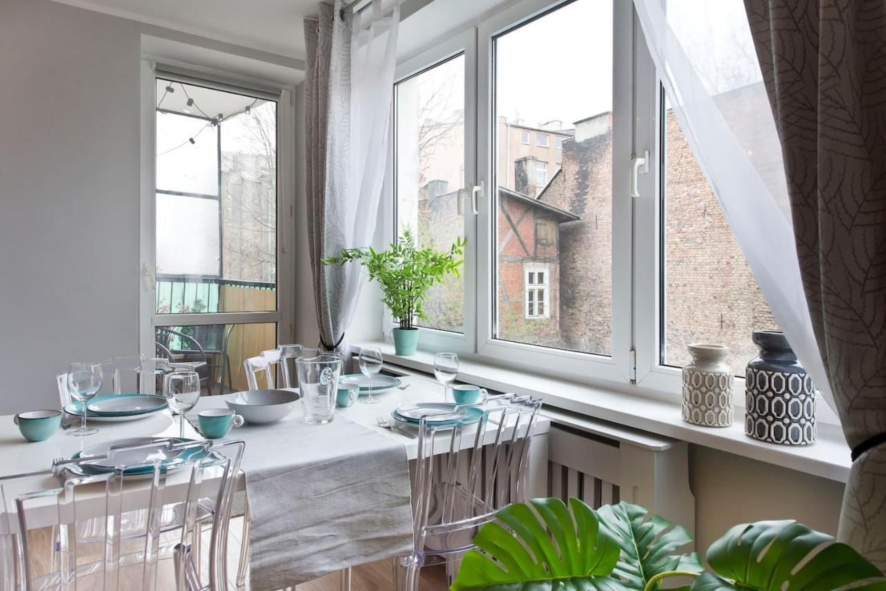 Stay Hip In Vibrant Centrally Located Apartment In Old Town Gdansk Luaran gambar